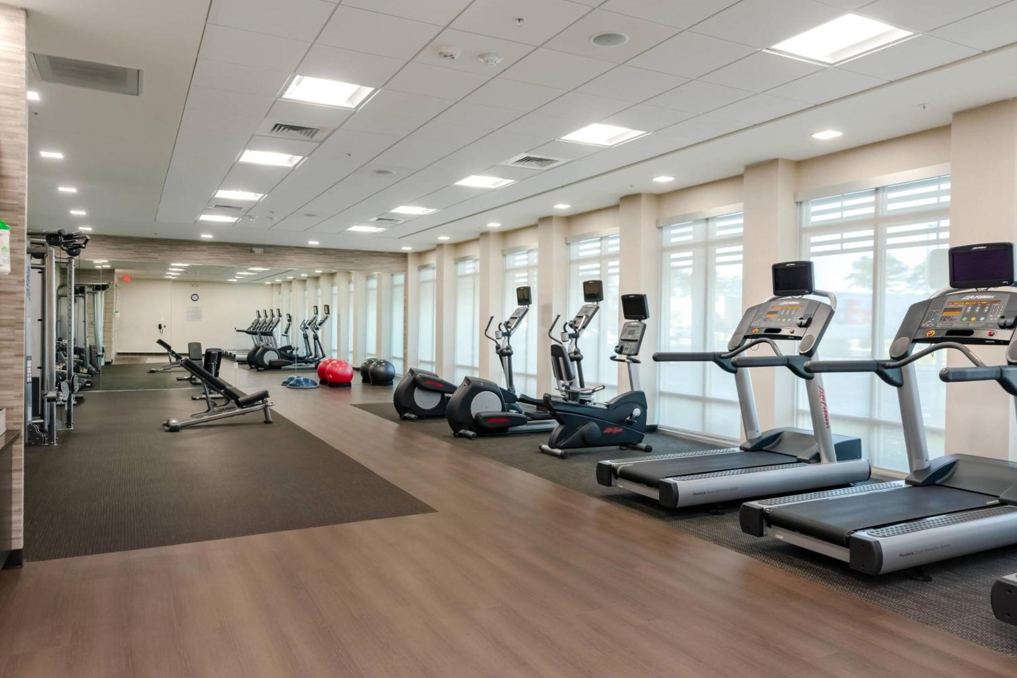 Courtyard By Marriott Savannah Airport Pooler Zewnętrze zdjęcie