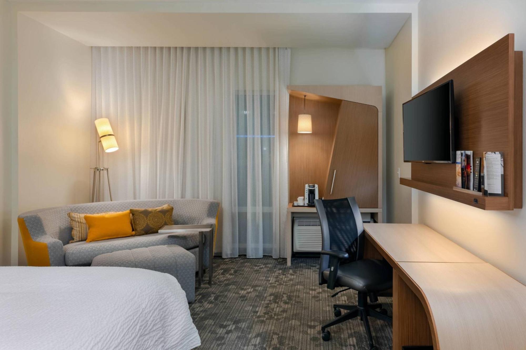 Courtyard By Marriott Savannah Airport Pooler Zewnętrze zdjęcie